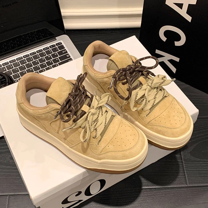 2025秋季新款软皮板鞋女厚底增高ins潮复古运动休闲鞋百搭小白鞋