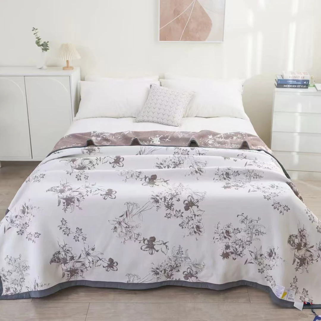 水彩百合200*230加厚舒适床盖