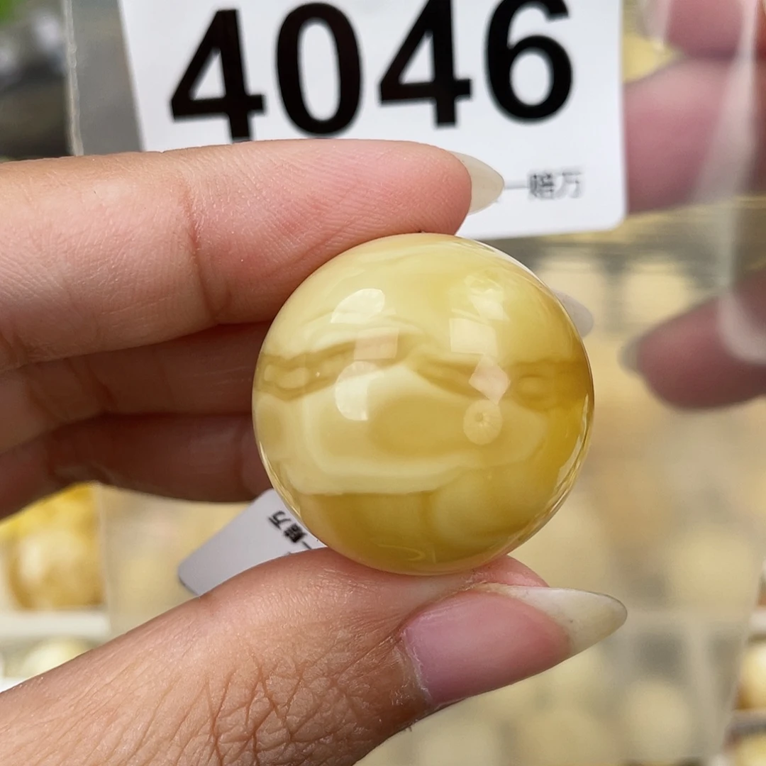 蜜蜡未镶嵌裸石25.6