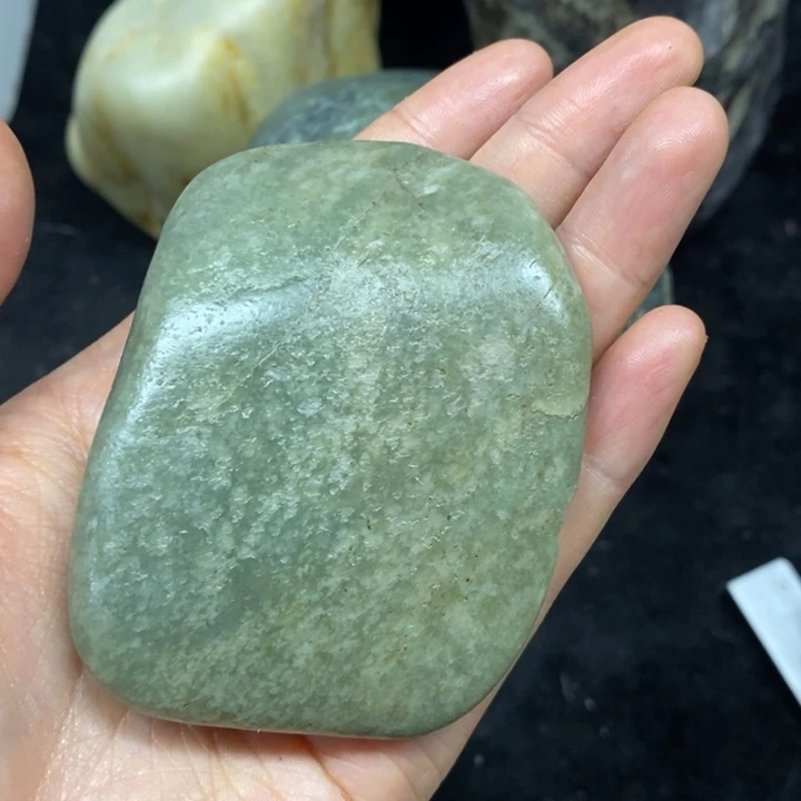 未镶嵌和田玉（糖玉）挂件
