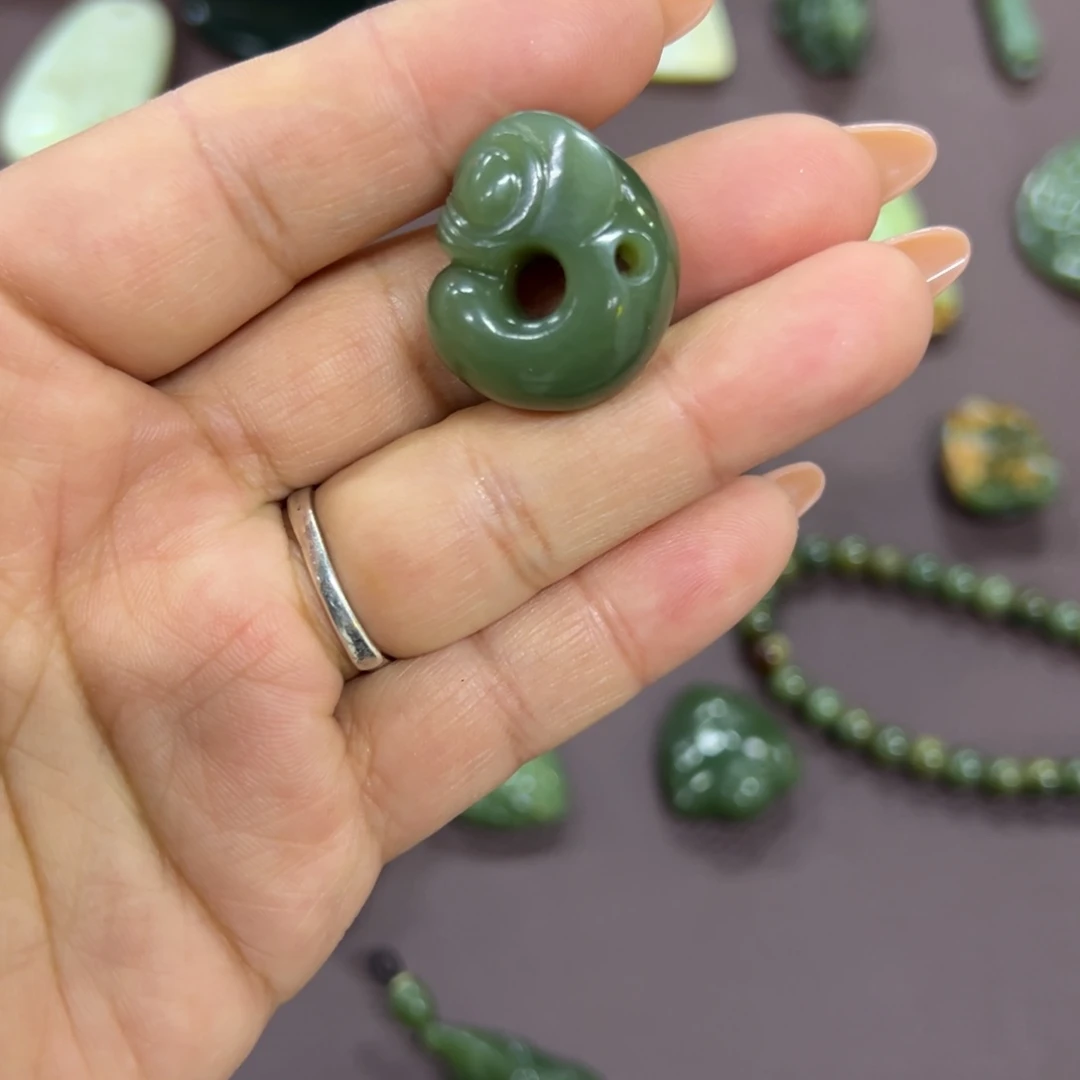 岫岩河磨玉（透闪石质玉）挂件未镶嵌@****@