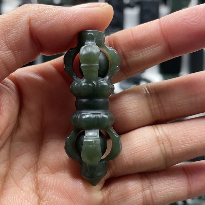 【闪购商品】颈饰未镶嵌和田玉（青玉）