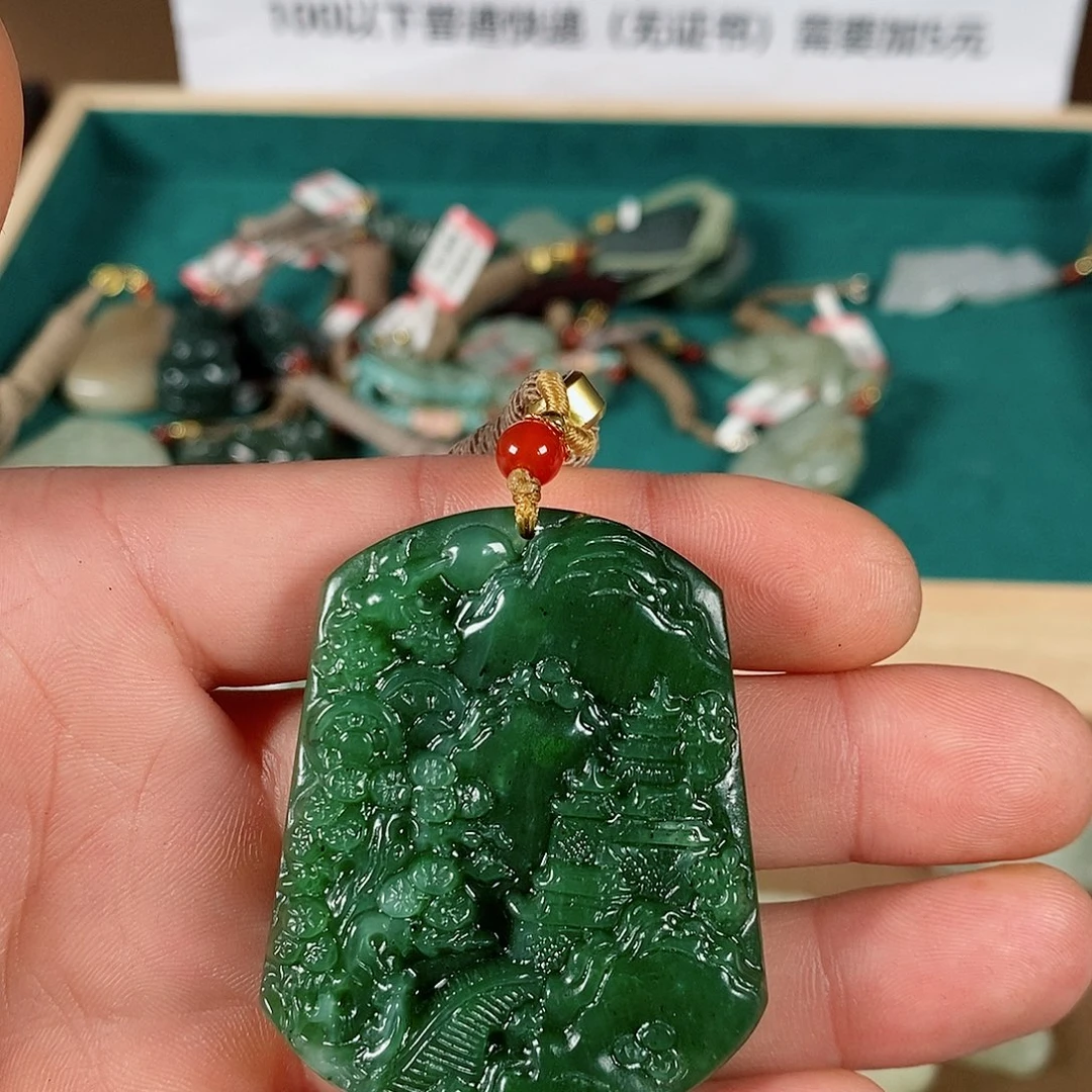 和田玉（糖玉）未镶嵌颈饰