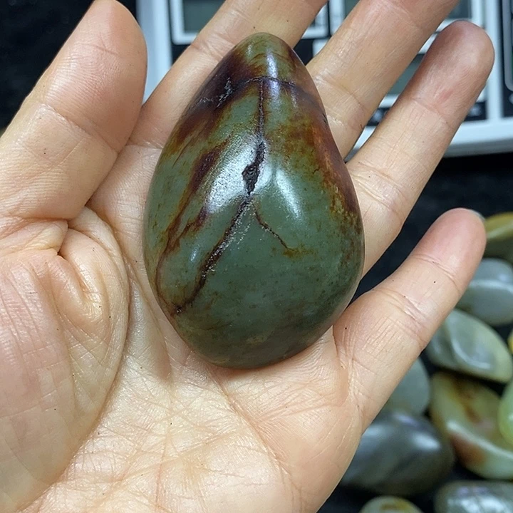 未镶嵌和田玉（糖玉）挂件