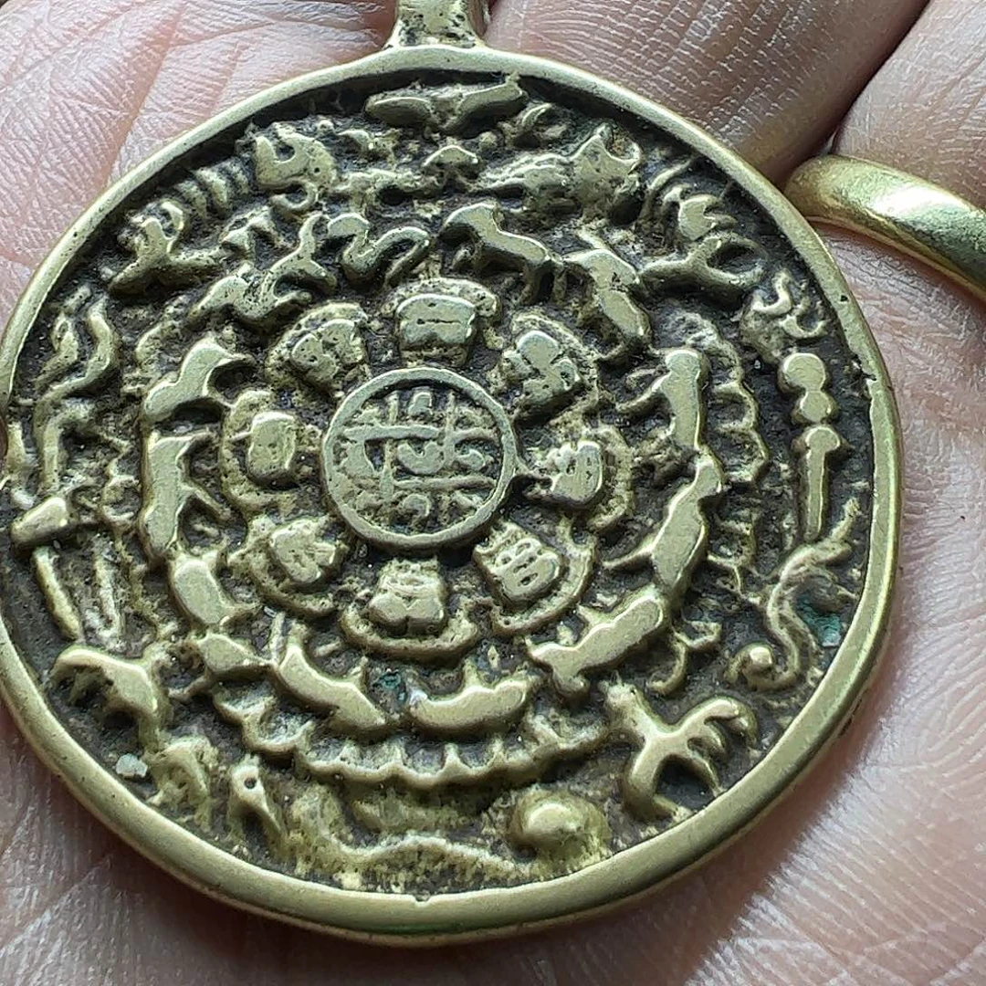 合金类啊哈哈真的好喜欢这个风格