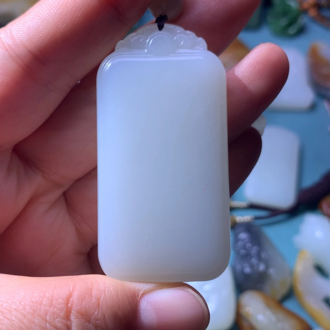 和田玉未镶嵌吊坠(不含链)?**?