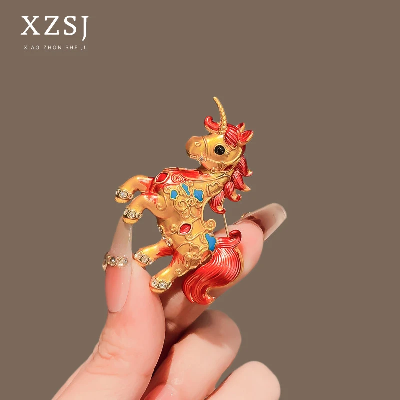 铜珐琅胸针 新款手工祥瑞小马别针女国风轻奢高档独角兽胸花配饰