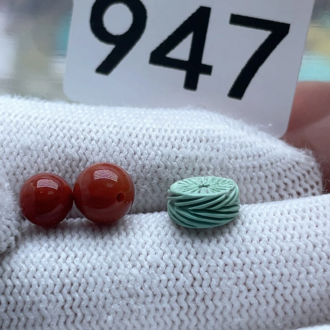 南红玛瑙未镶嵌珠宝奇石