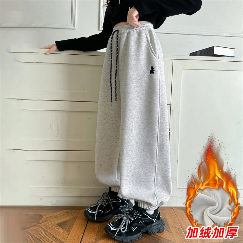 女童秋冬加绒加厚卫裤2025新款裤子洋气儿童冬季一体绒休闲运动裤
