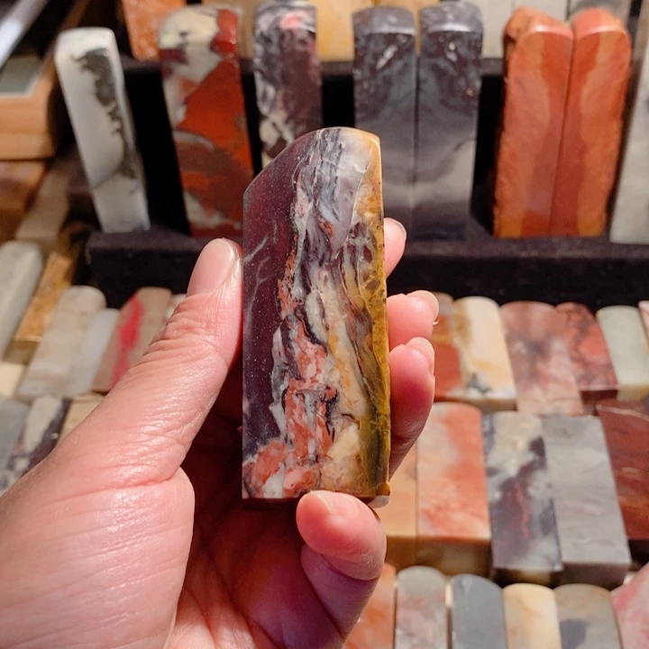 昌化石印石奎***印浙江昌化石彩色朱砂石