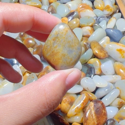 和田玉（子料）未镶嵌颈饰18.2克