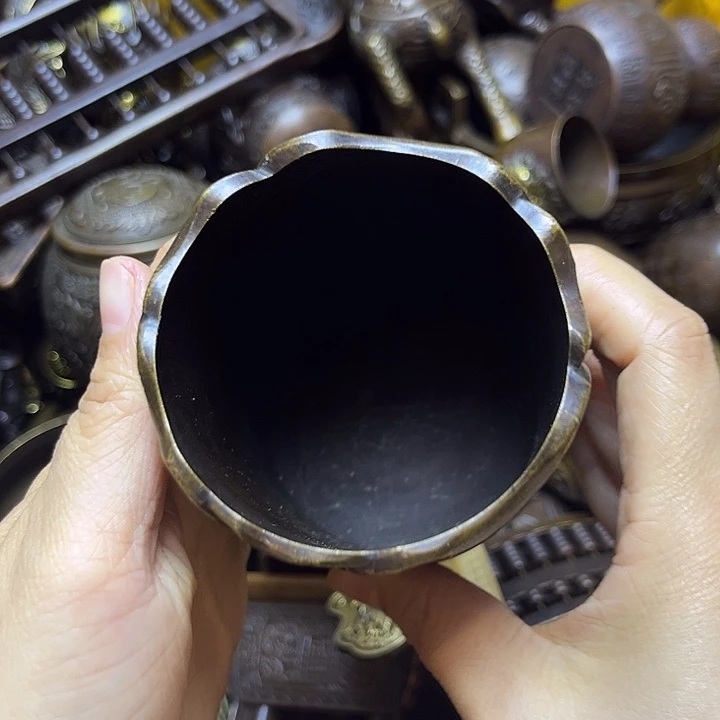 诚信经营精美铜器