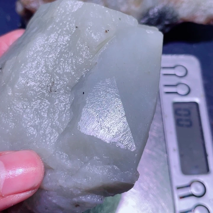 和田玉（糖玉）未镶嵌珠宝半成品