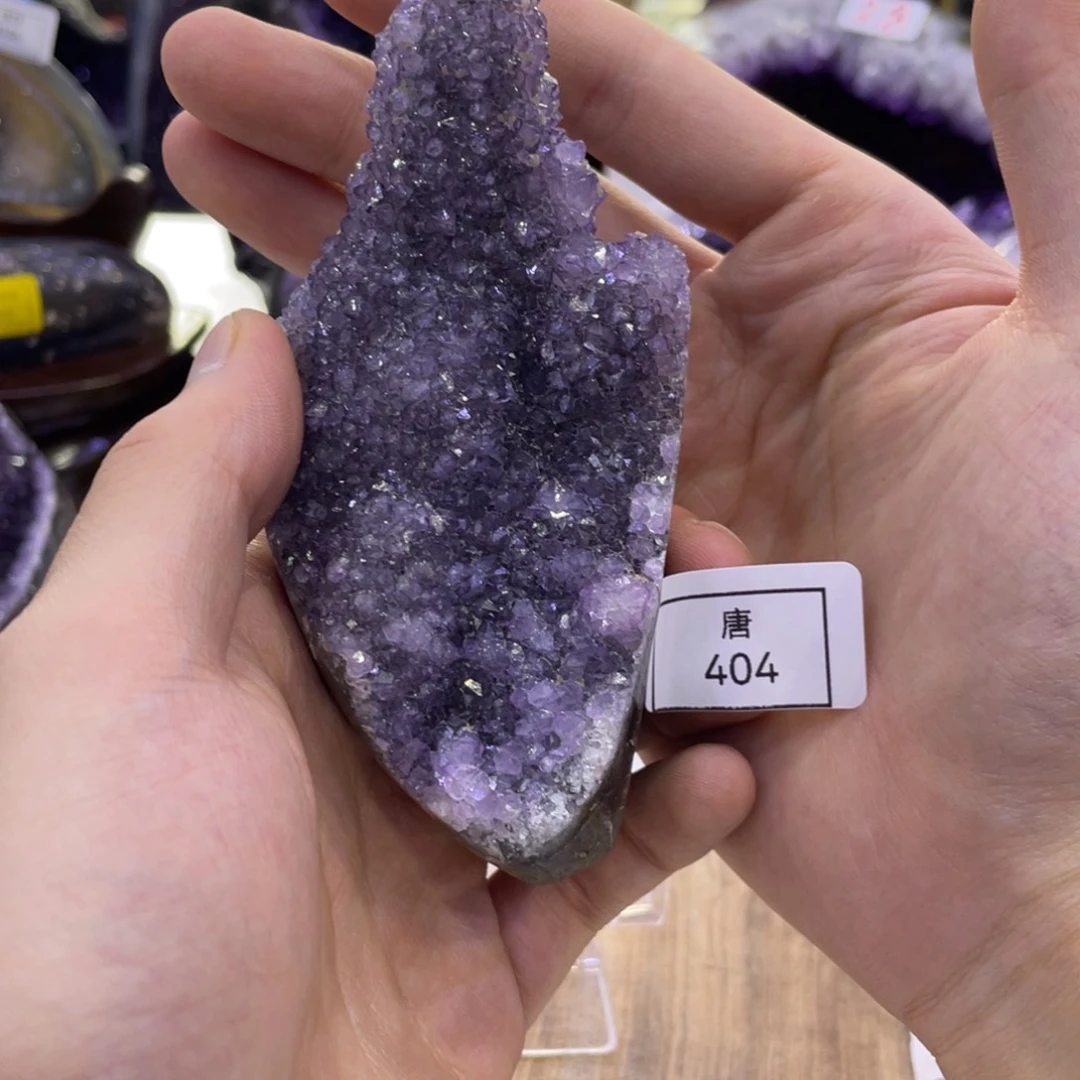 未镶嵌水晶大型摆件（非配饰）