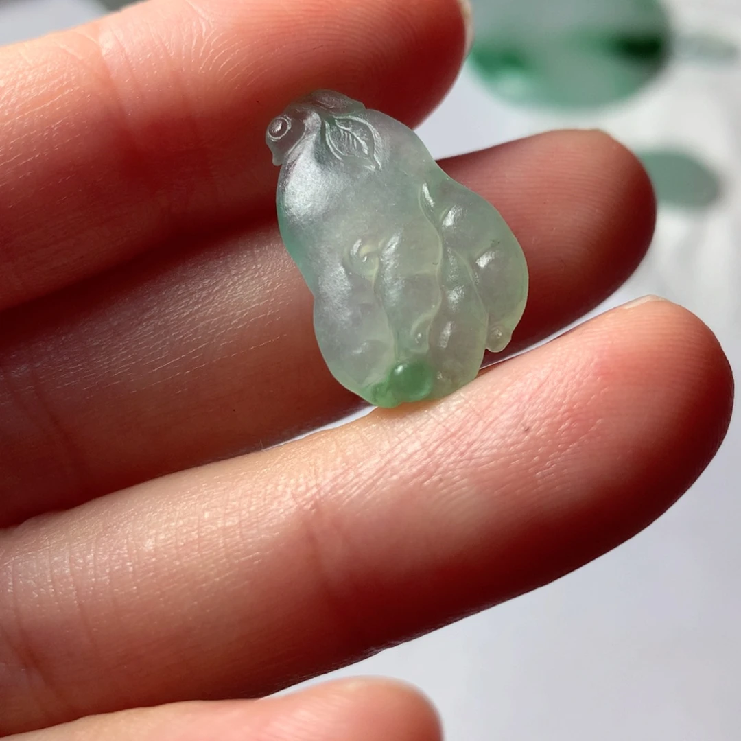 定制翡翠未镶嵌包工