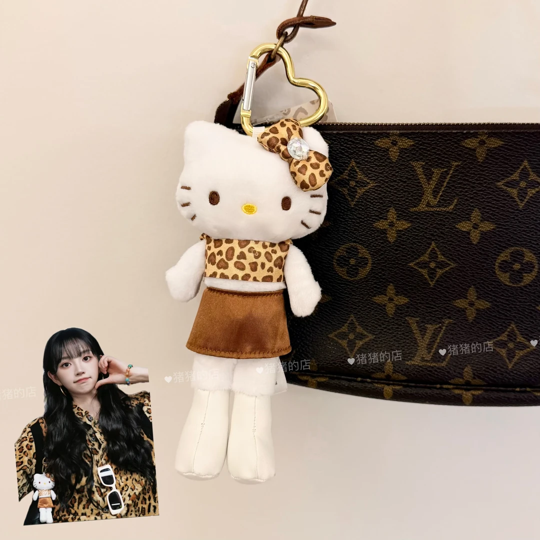 【日本正品】三丽鸥联名NIC白皮棕色豹纹长腿kitty挂件