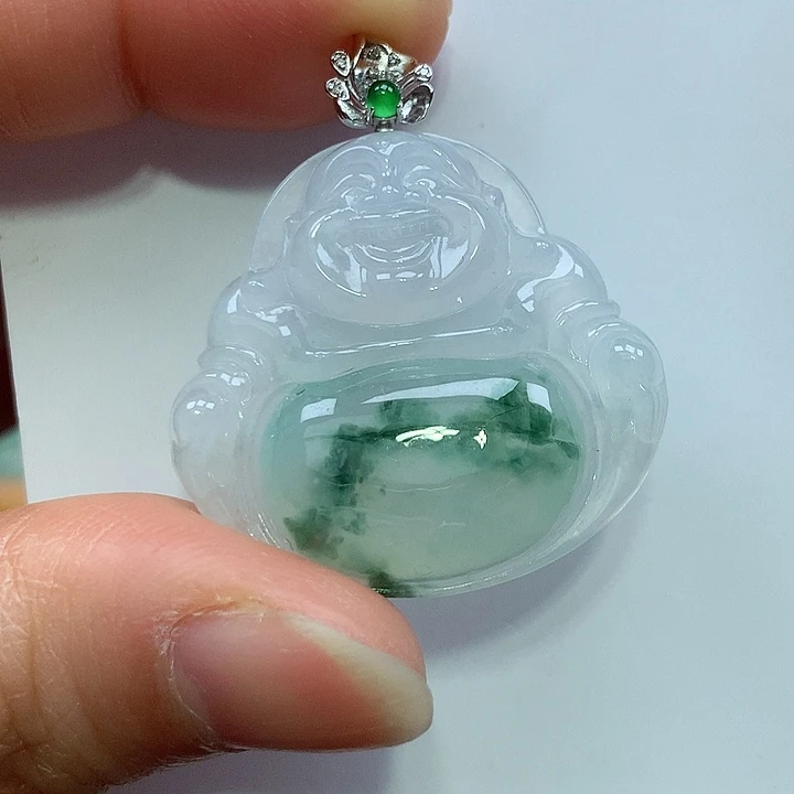 翡翠18K金镶嵌颈饰佛