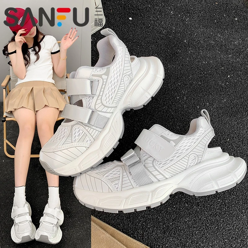 三福包头运动魔术贴厚底凉鞋女2025夏季新款老爹鞋镂空透气洞洞鞋