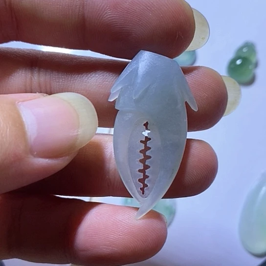 未镶嵌定制翡翠牌子
