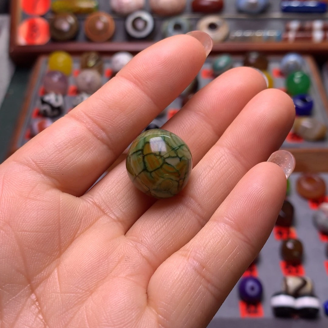 玛瑙/玉髓颈饰未镶嵌阳*