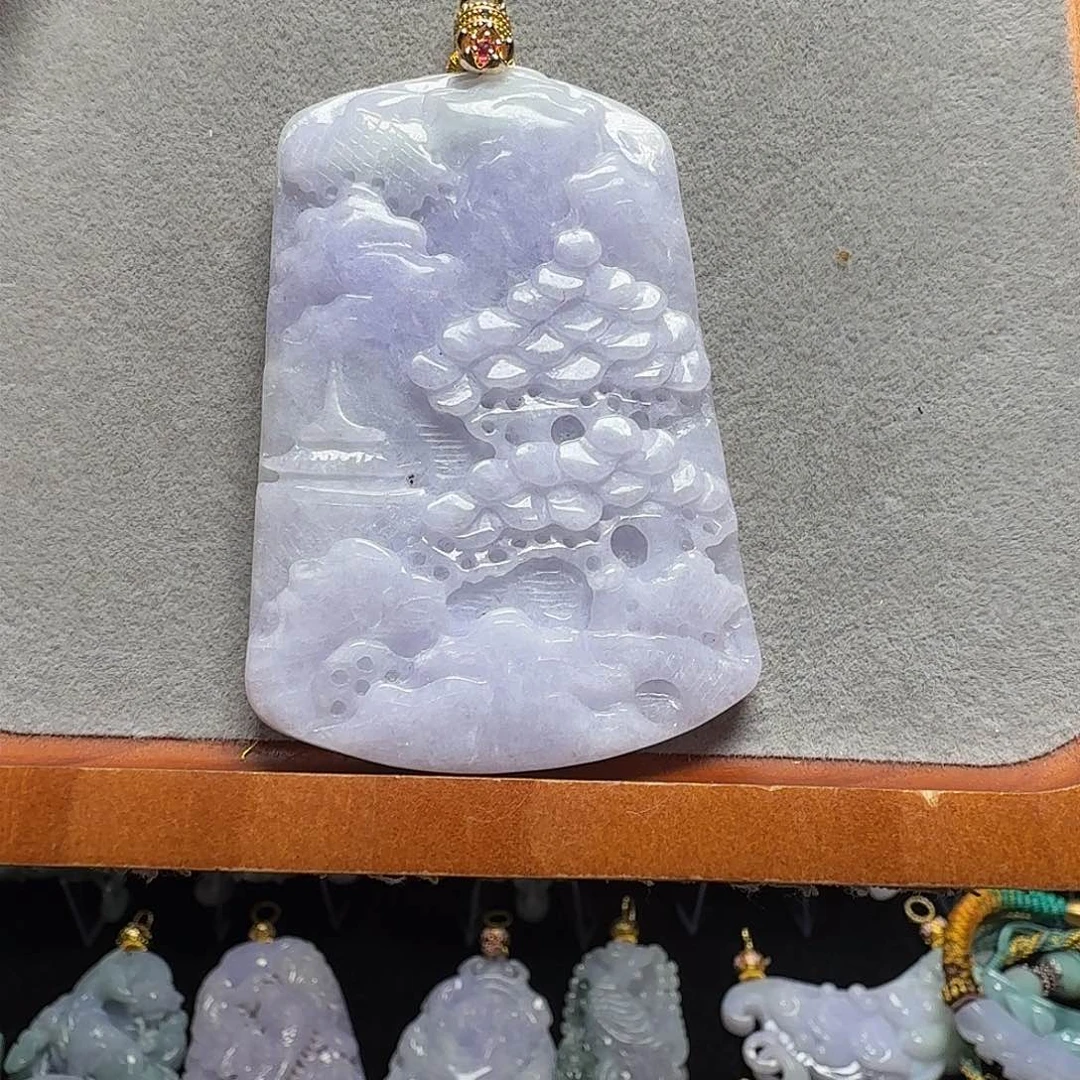 吊坠(赠链)未镶嵌翡翠