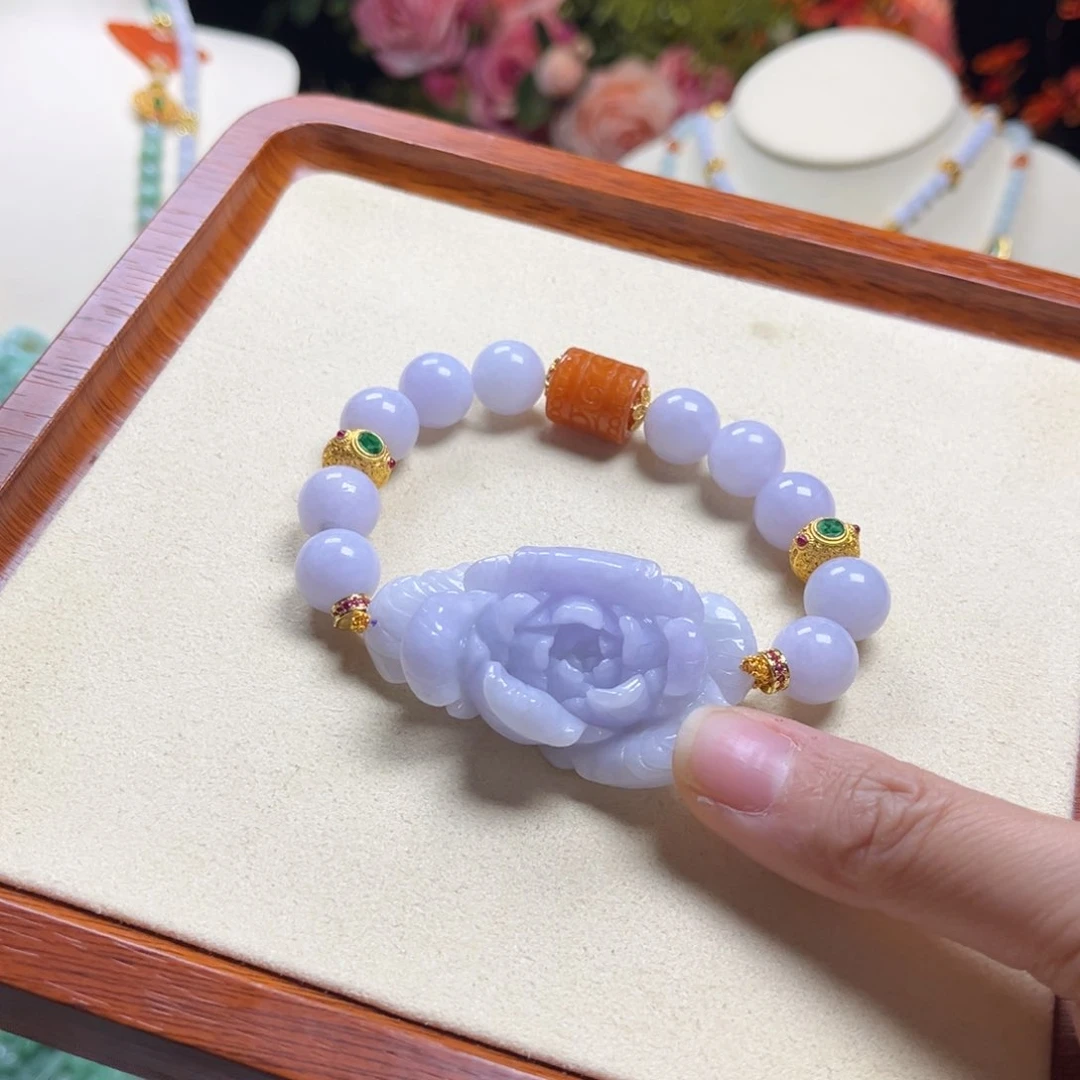 翡翠颈饰未镶嵌冰紫牡丹