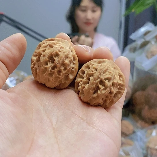 【闪购商品】把件文玩核桃33天通宝迷你小众