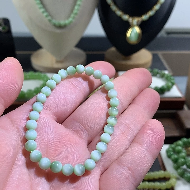 未镶嵌手链和田玉（碧玉）