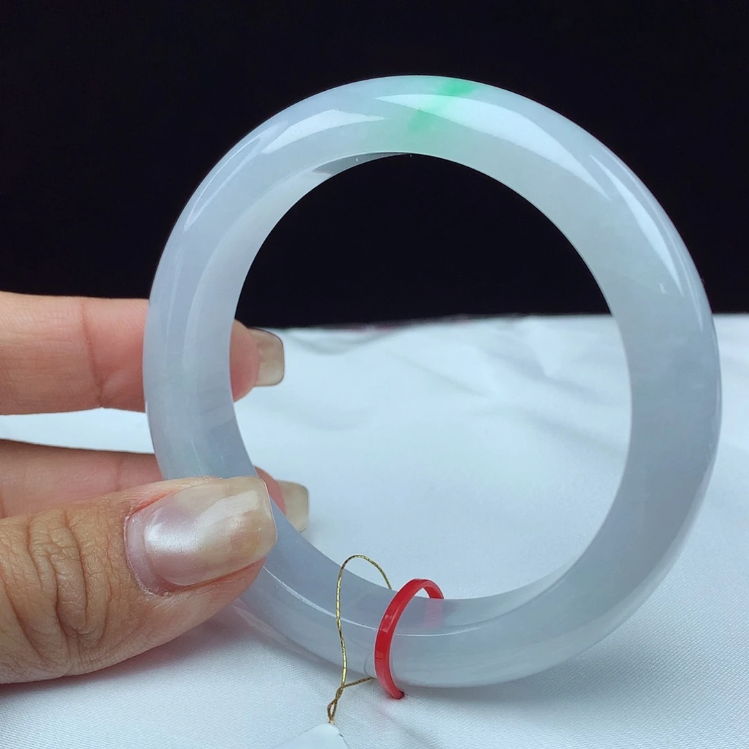 翡翠手镯未镶嵌57圈 0981