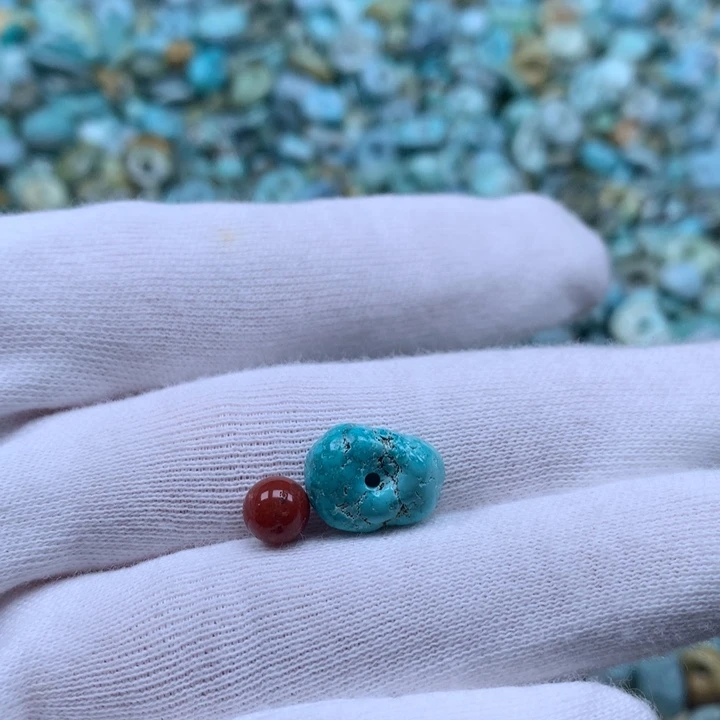 南红玛瑙未镶嵌珠宝奇石