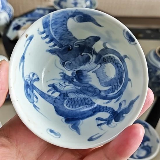 安***心瓷片过墙龙的青花杯子一个