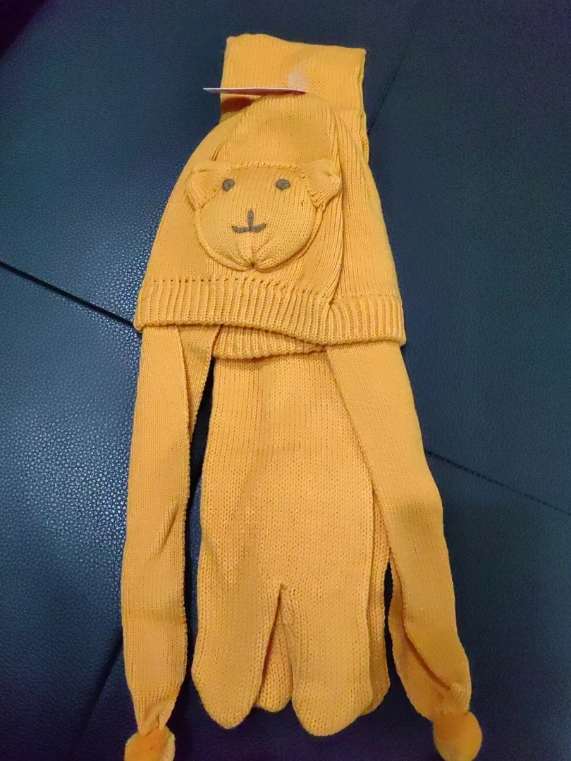 儿童针织帽带围巾