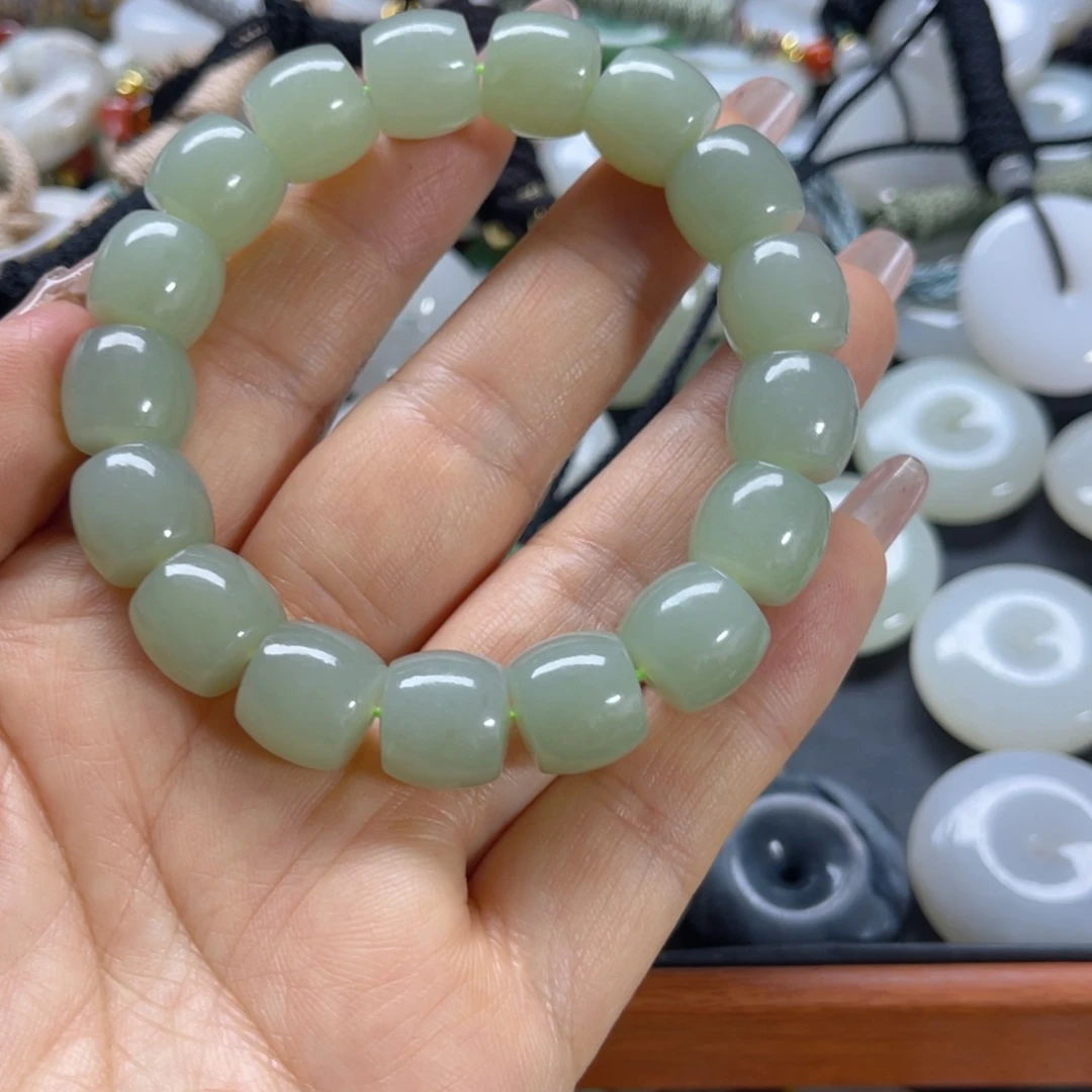 未镶嵌手链和田玉