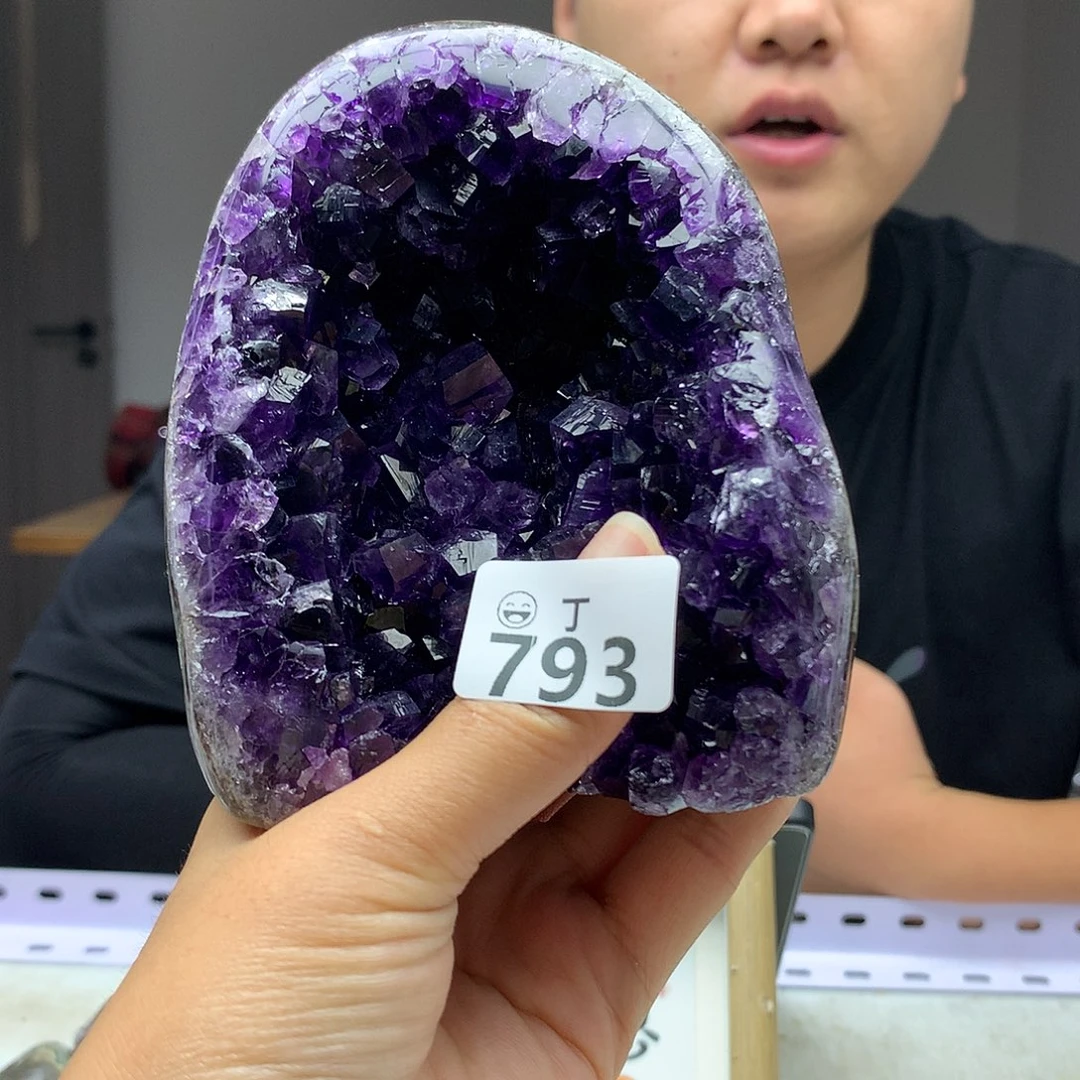 未镶嵌大型摆件（非配饰）水晶