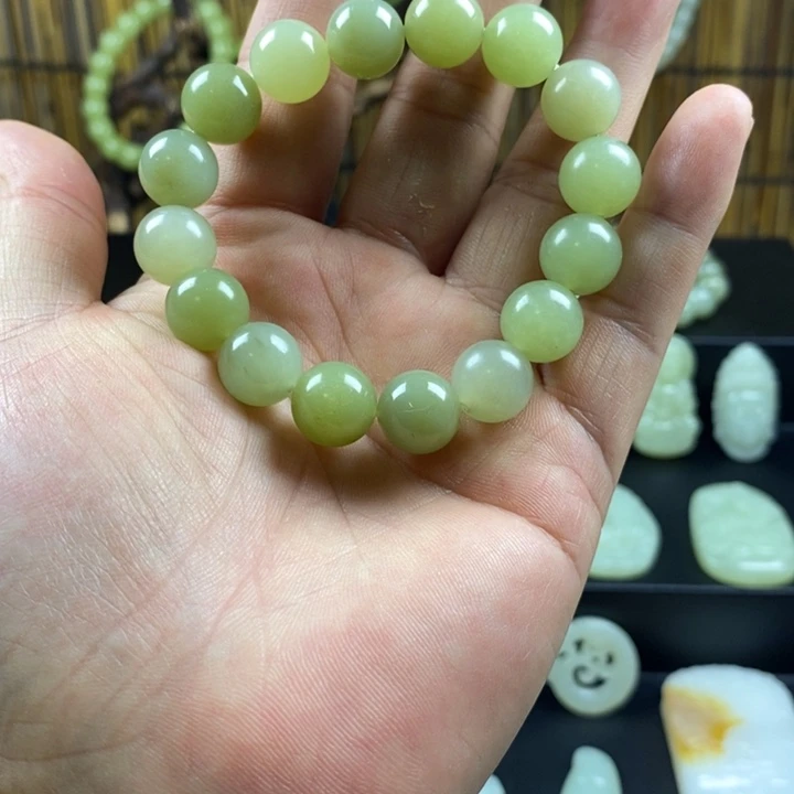 和田玉未镶嵌手链