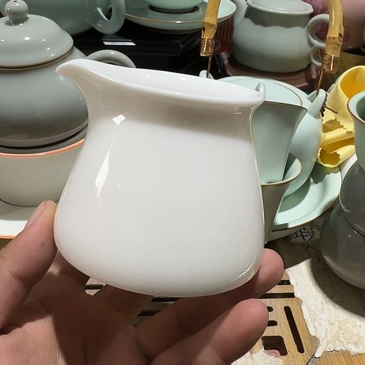 瑕疵茶具，介意勿拍