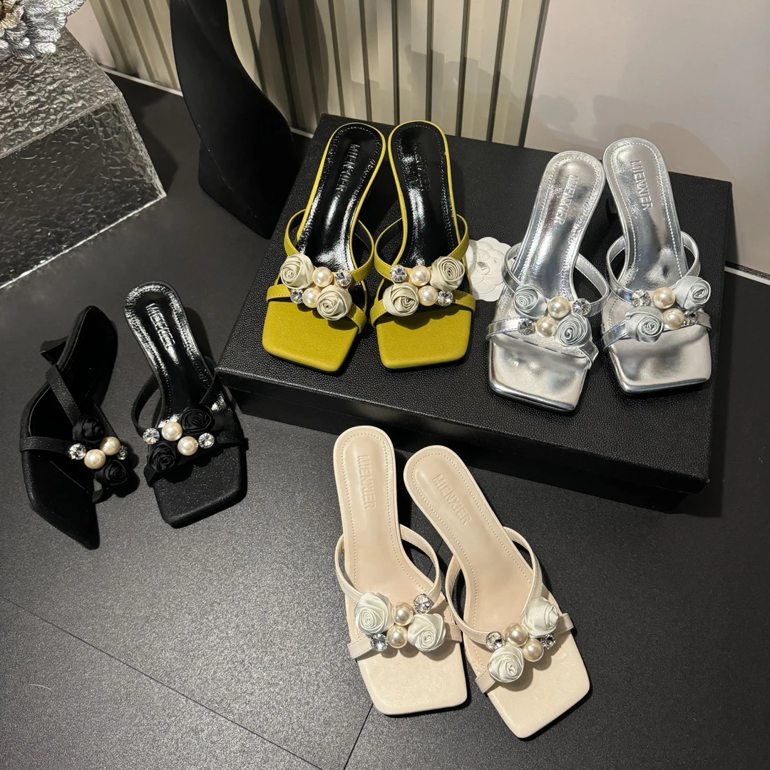 【现现】夏季新款玫瑰花小珍珠时尚百搭外穿小众设计款爆款凉拖-5CM