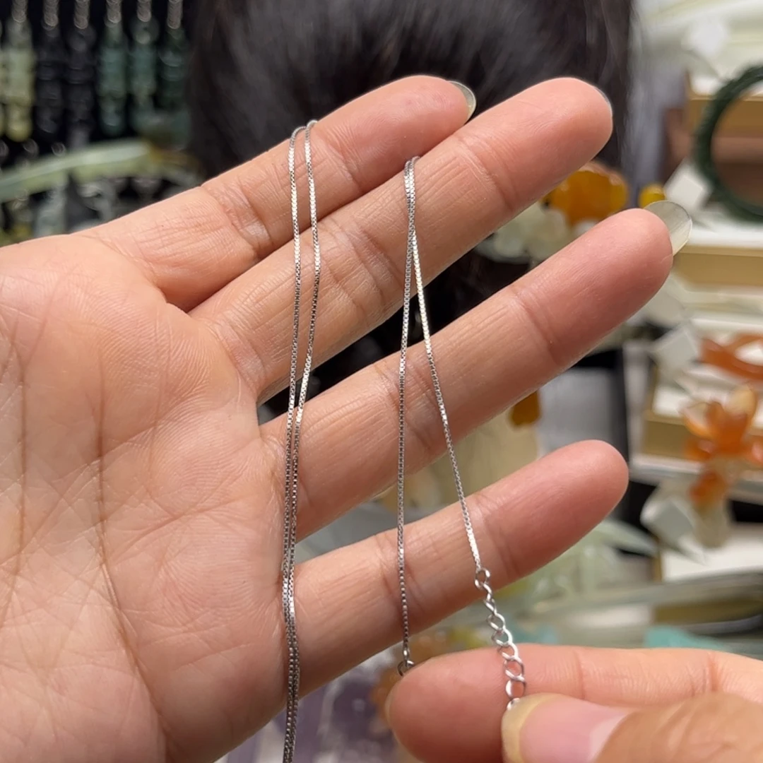 玥***妈蛇纹石玉合金发簪