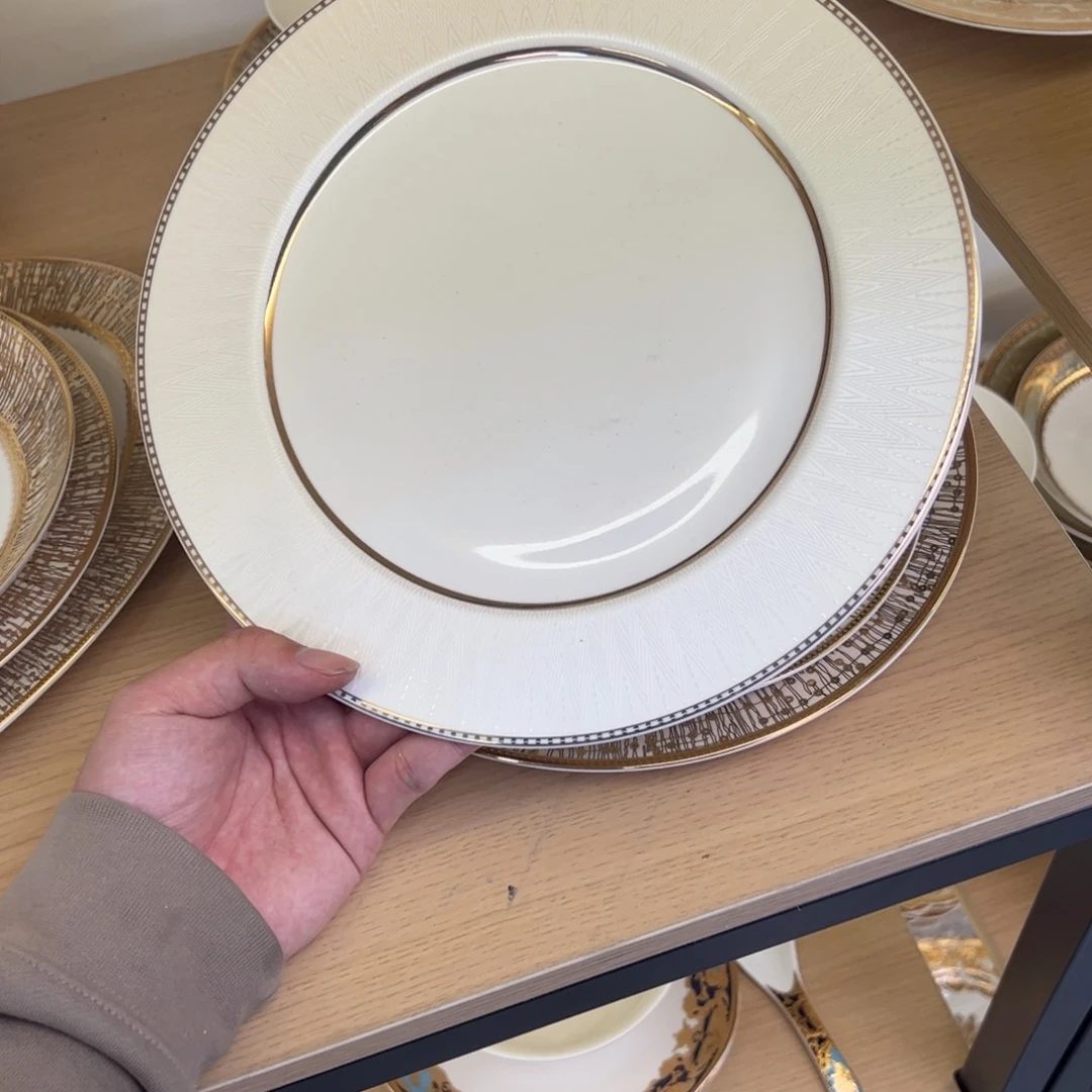 本***瓷片8寸平盘八个一单