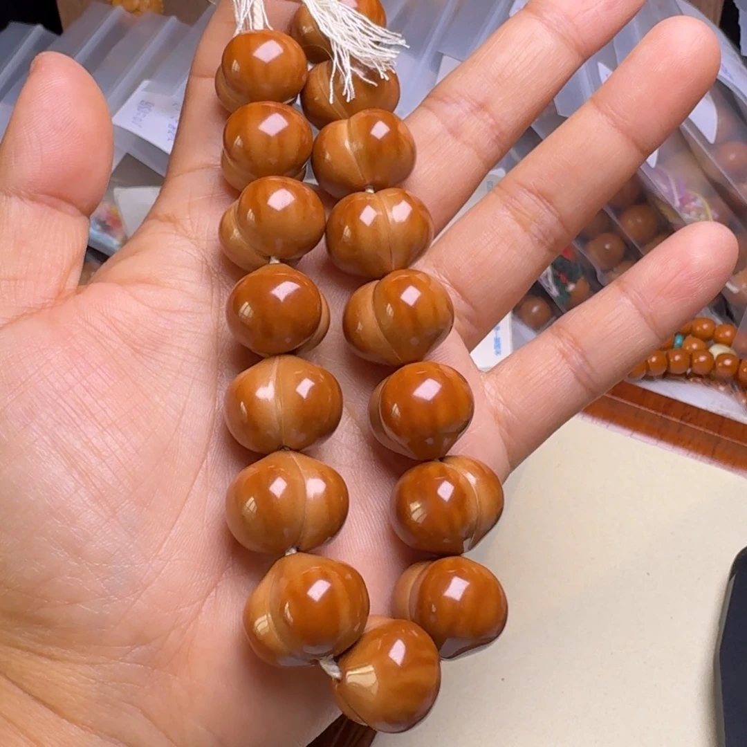 锦***۶猴头核桃吊坠顶级屁桃18➕配饰