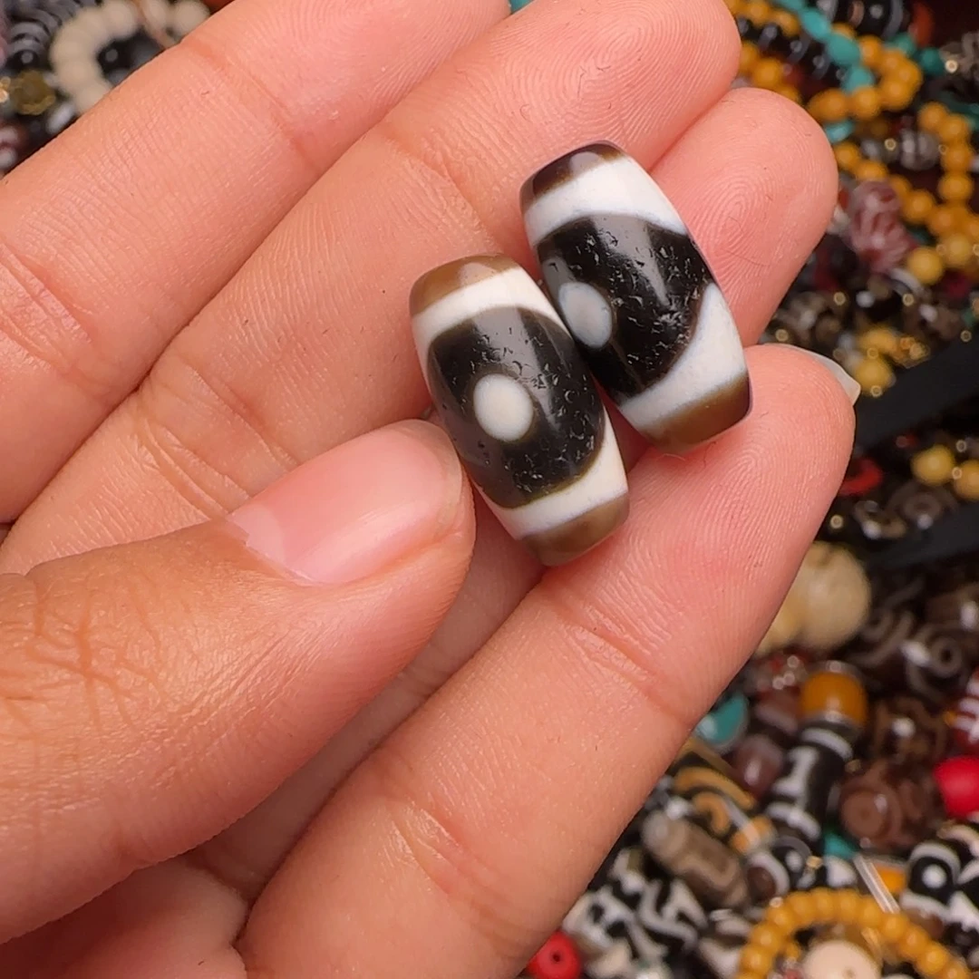 骄***∨玛瑙/玉髓未镶嵌颈饰