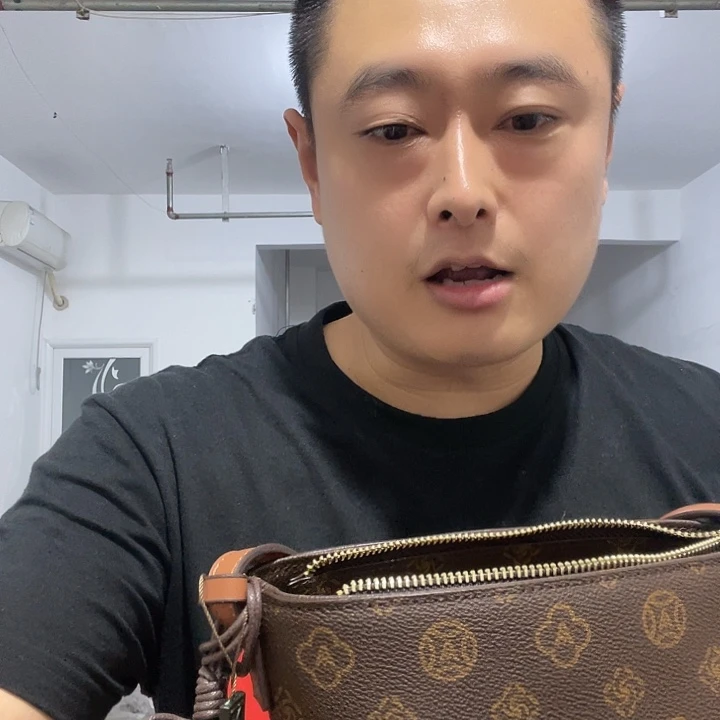 蚕丝PVC水牛皮（革）小牛皮（革）