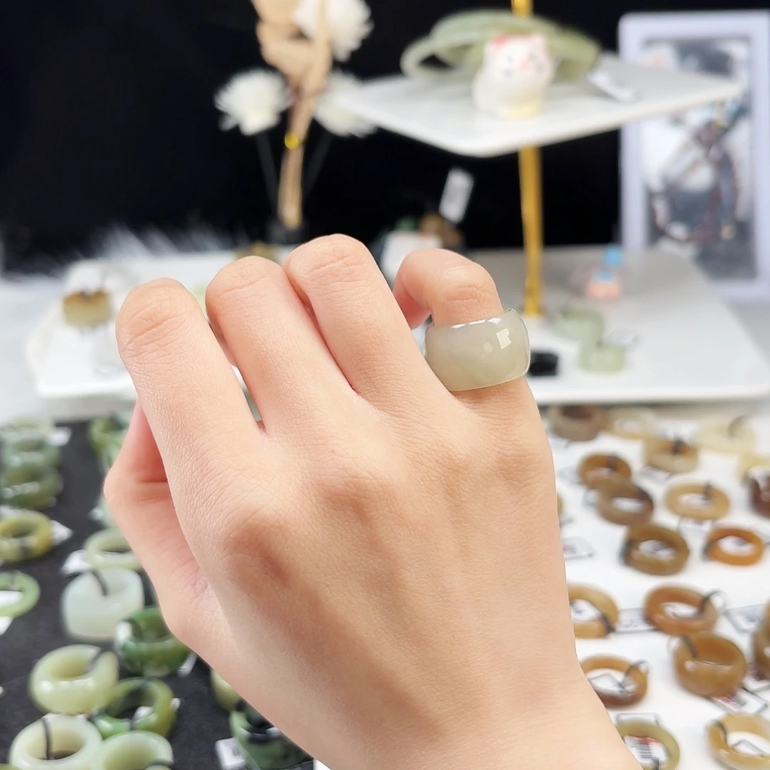 和田玉未镶嵌戒指P39晴水墩墩15.1不退换