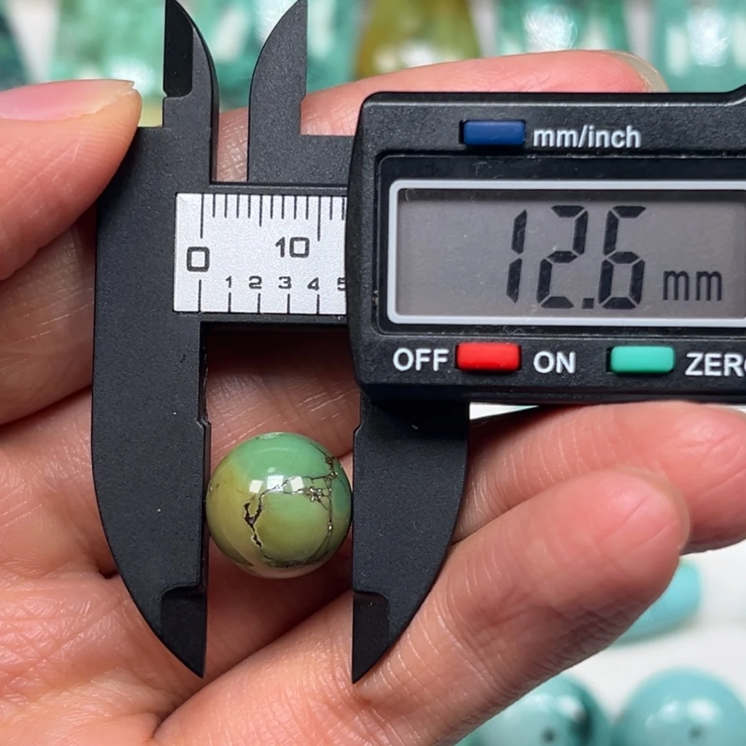 文***绿松石未镶嵌珠宝奇石