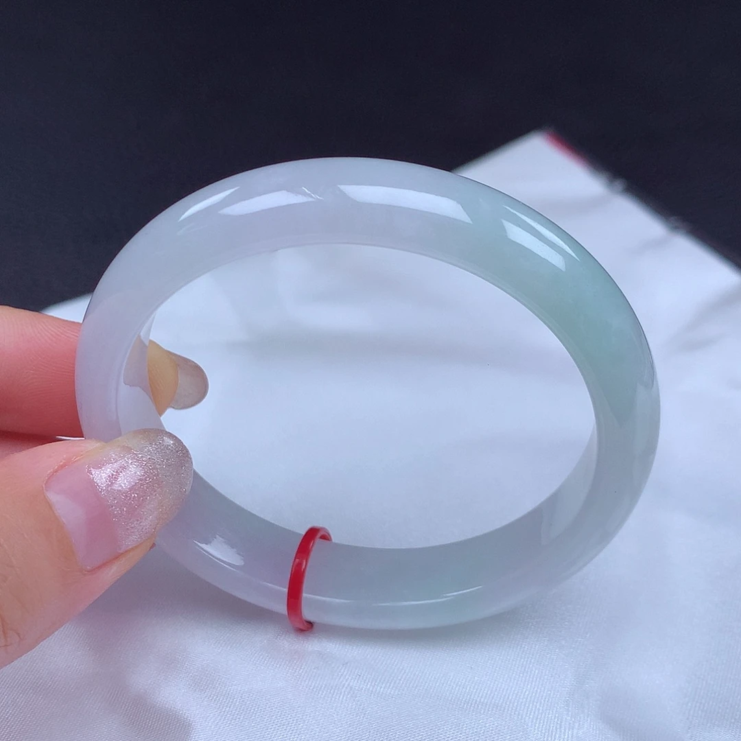 翡翠手镯未镶嵌54圈口贵妃438006