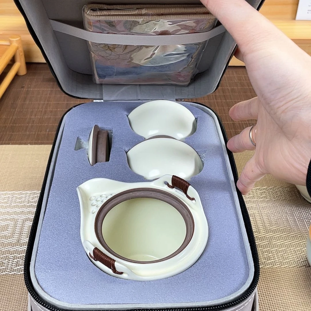 瓷片。。。。。。。。。。。。。。。