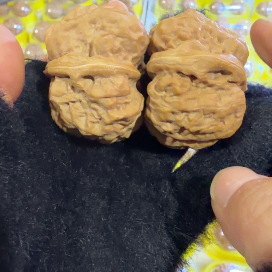 H***好文玩核桃把件蛤嘛头