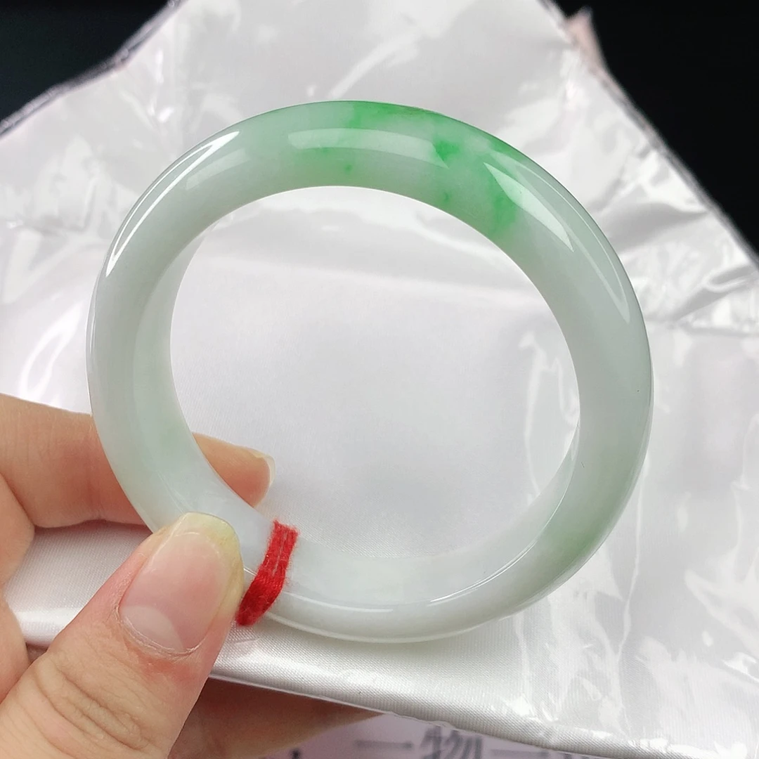 翡翠手镯未镶嵌正圈52.53 00105