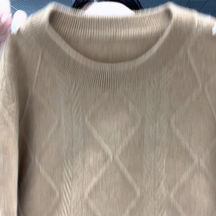 005男士圆领驼色