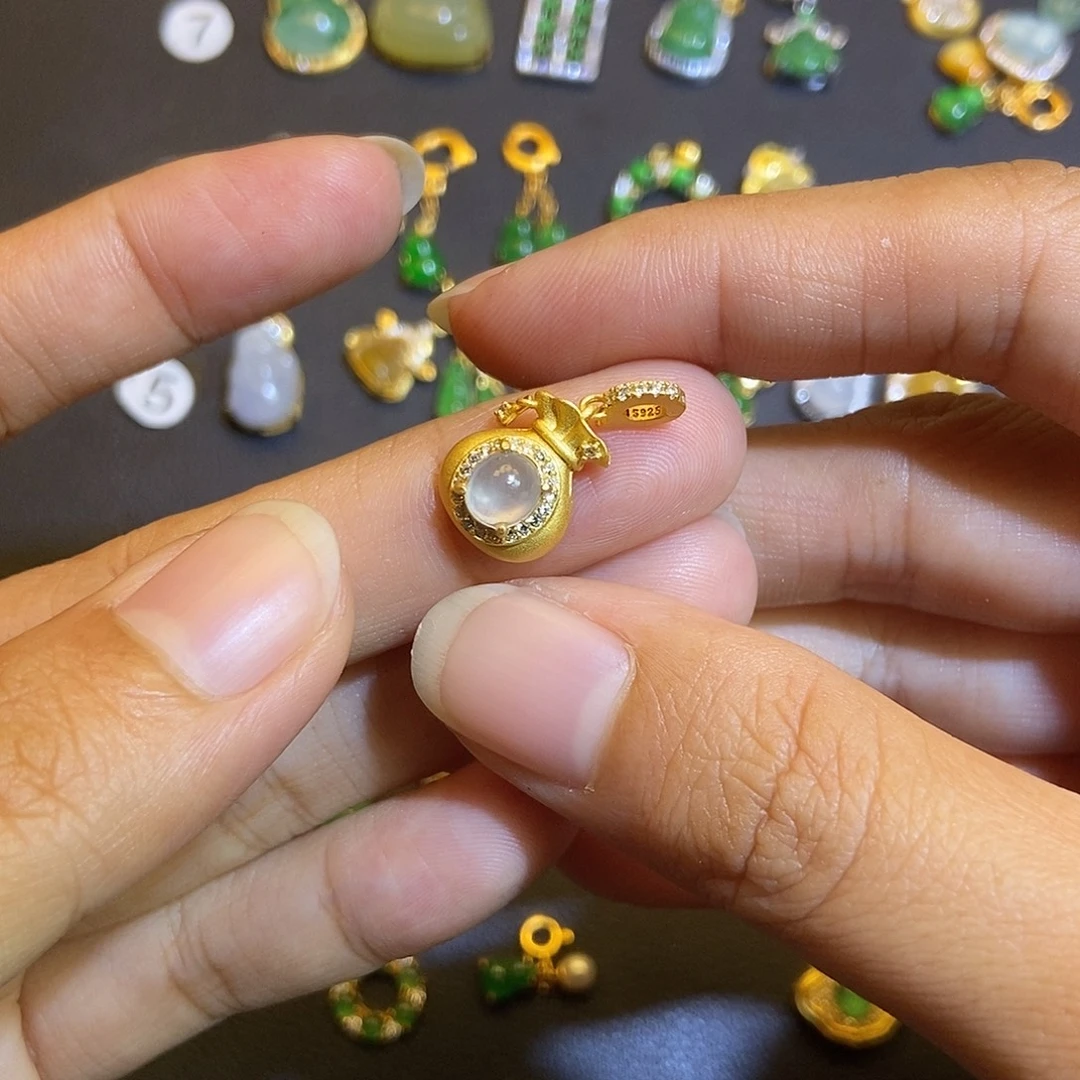 翡翠银S925镶嵌吊坠(不含链)